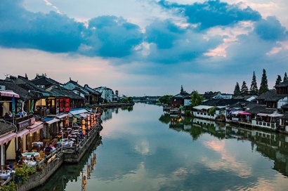 鄉(xiāng)村旅游網(wǎng)站建設(shè)，鄉(xiāng)村旅游網(wǎng)站怎么設(shè)計？
